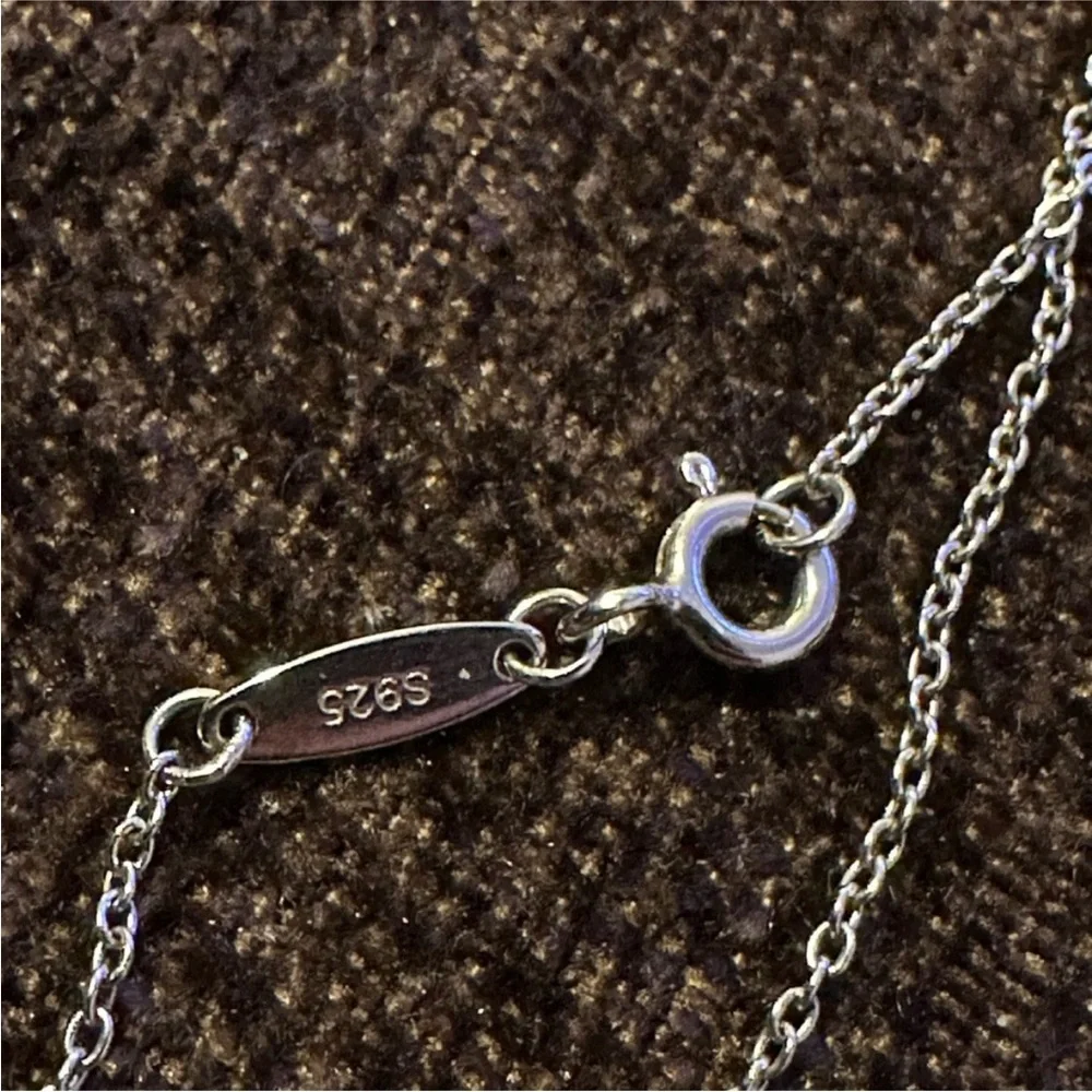Elegant Sterling Silver Heart Pendant Necklace Cubic‎ zarconia